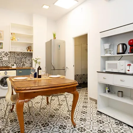 Ext Todo Equipado, 15' De Bcn Centro 8' Playa アパート *